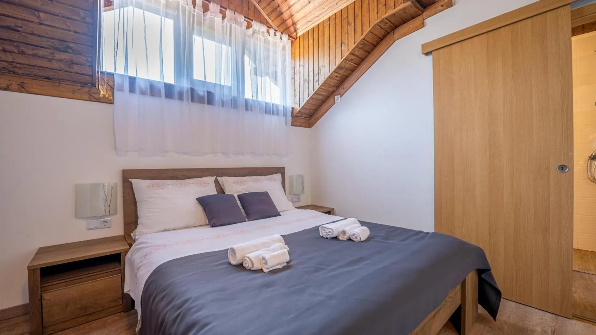 Mountain Escape House With Indoor Pool Villa Fužine